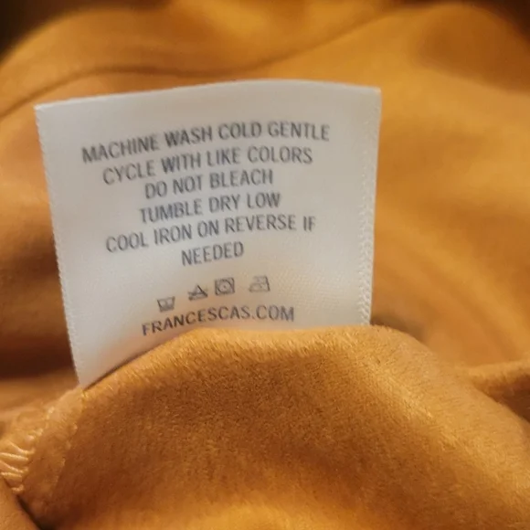 Francesca's Suede Skirt XS - Picture 7 of 9